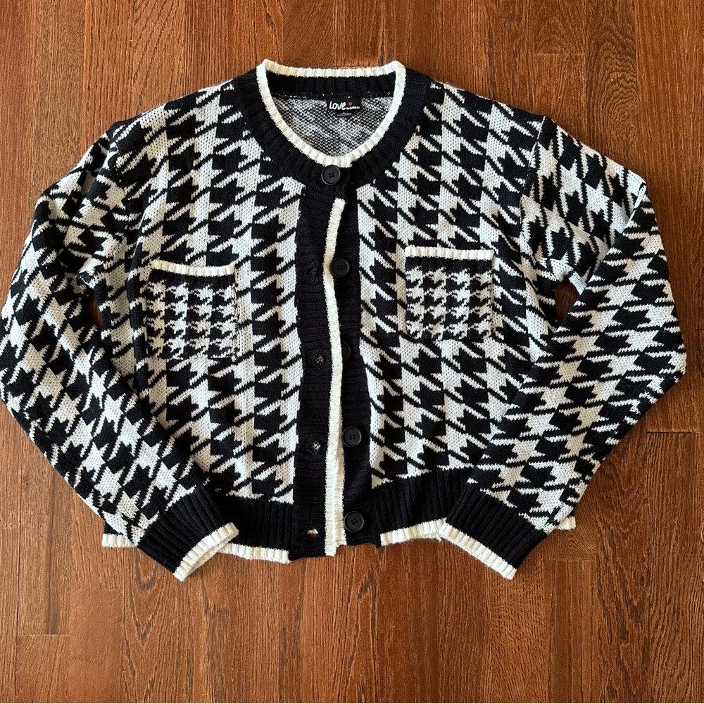 Chesley Black & White Houndstooth Cardigan Sweater
